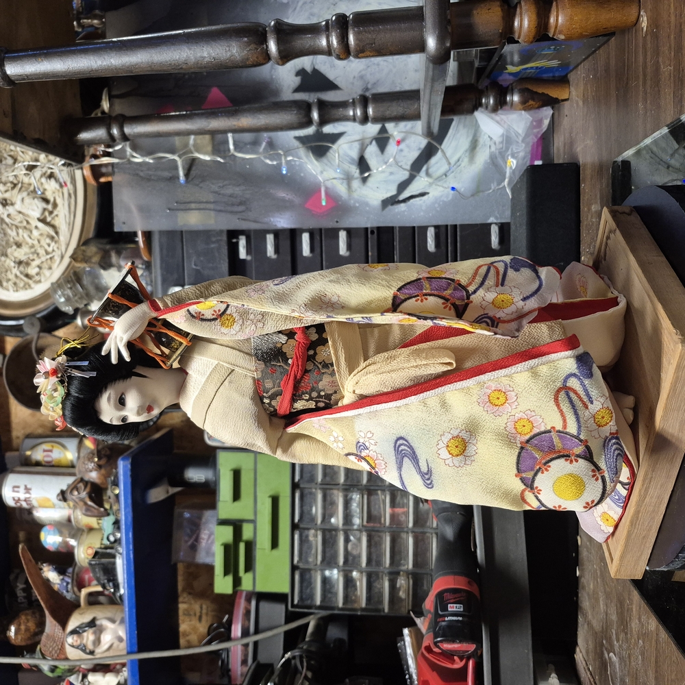 Elegant Kimono-Clad Figurine